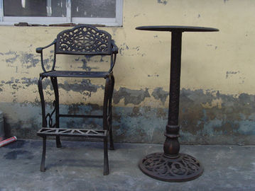 Meja dan Kursi Besi Cor Besi Klasik Hitam Untuk Dekorasi Rumah