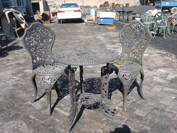 Aluminium Cast Iron Table Dan Kursi / Powder Coating Cast Iron Table Ends