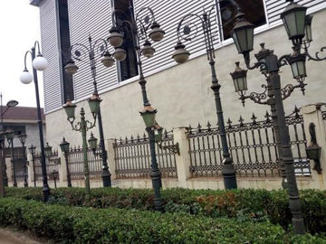 Residential Art Decorative Cast Iron Lamp Post Untuk Taman, Victorian Lamp Post