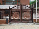 Villa Electroplated Besi Cor Gates / Courtyard Metal Driveway Gates
